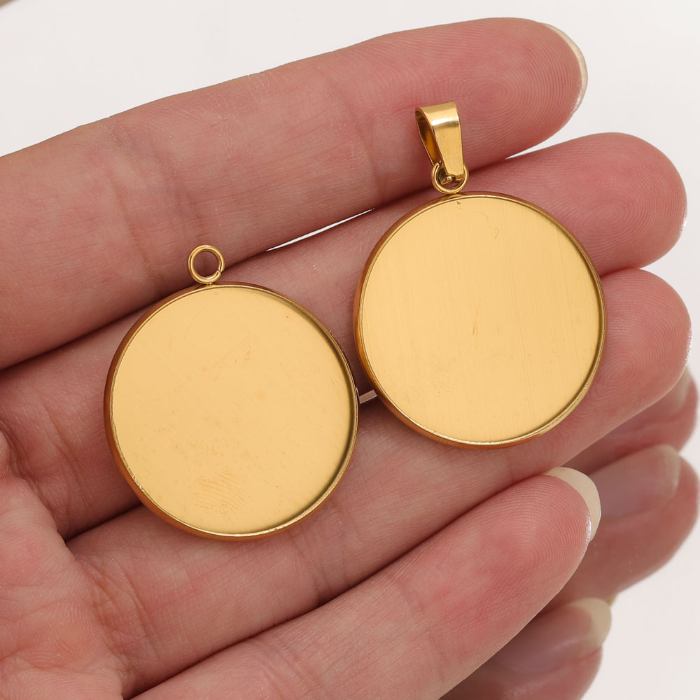 10 pz Pendenti In Oro In Accia - Resin Art Jewellery Kit recensione e prezzo